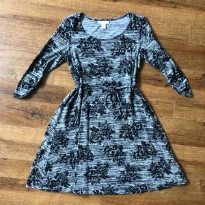 🖤Motherhoods Maternity Dress